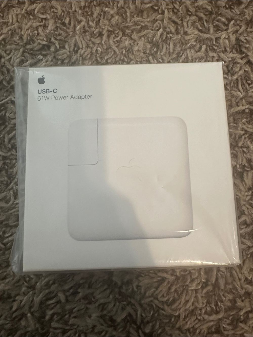 Apple USB-C 61W Power Adapter in White